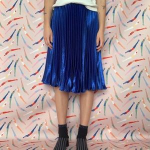 Metallic royal blue accordion high-waisted skirt